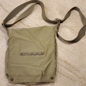 Abercrombie & Fitch purse/ crossbody bag